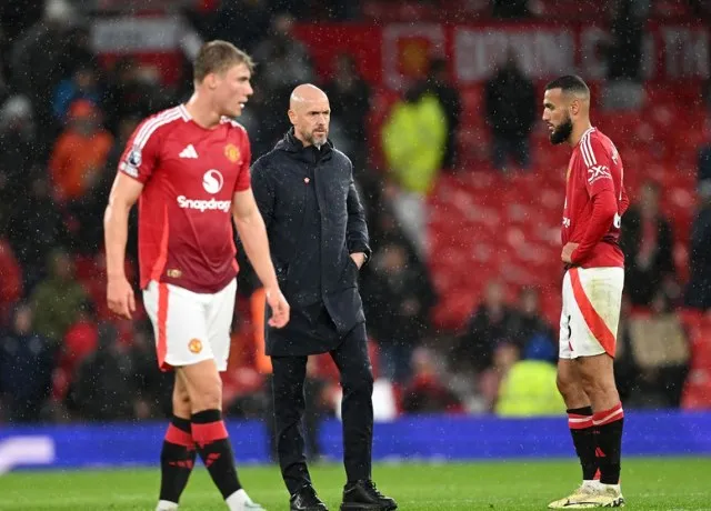 Nguyên nhân khiến MU thất bại dưới thời Ten Hag